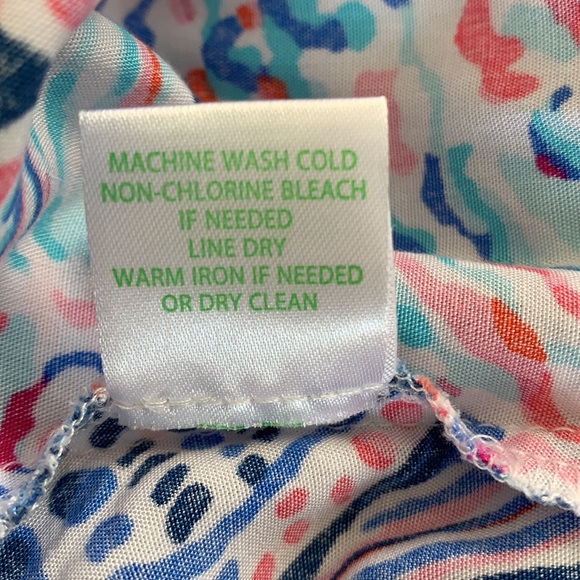 Lilly Pulitzer Deanna romper in Shell Me About It - Picture 8 of 8